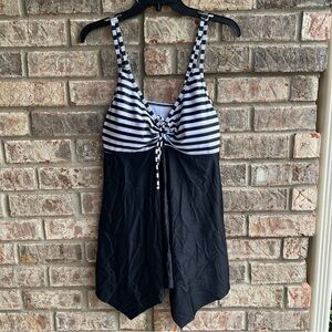 🍒💣 Punk inspired stripe tankini swim top